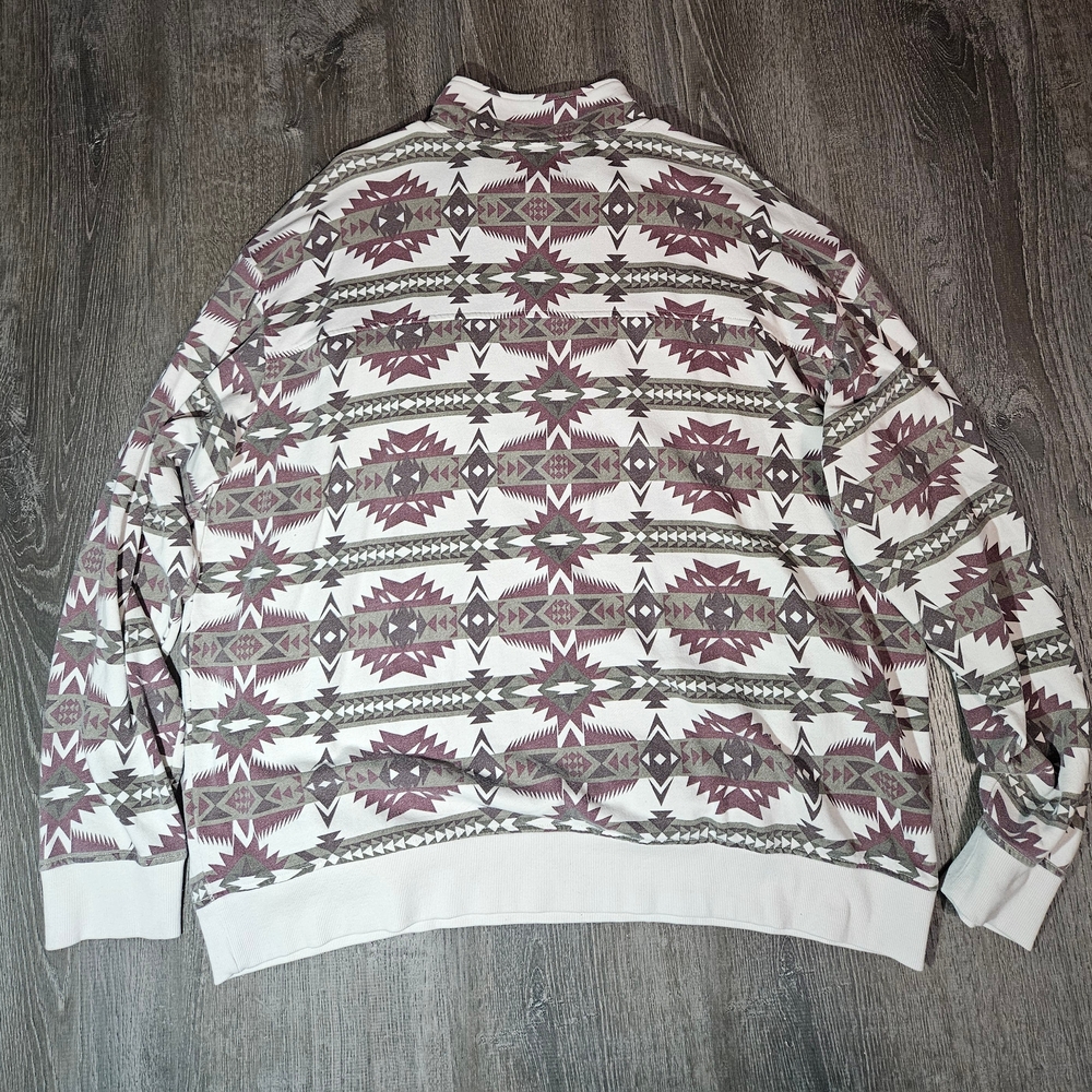 Aztec Patterned Men's Sweater - Picture 2 of 2